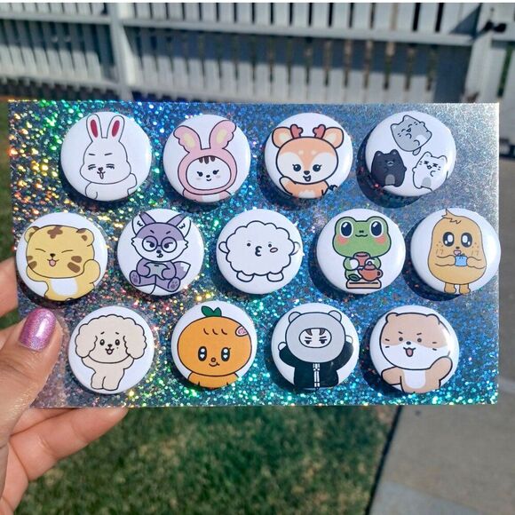 Handmade Accessories - SEVENTEEN Badge Buttons Full Set 13 Members Miniteen Character Metal Pins KPOP